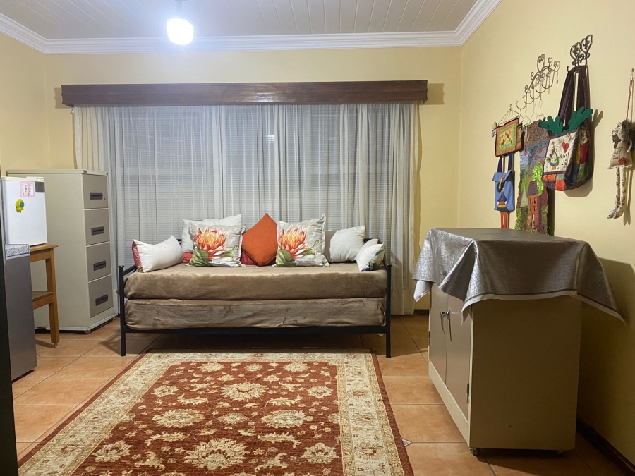 4 Bedroom Property for Sale in Flamingo Park Free State